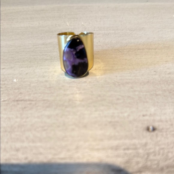 Gold Ring with Purple Stone - Picture 1 of 1